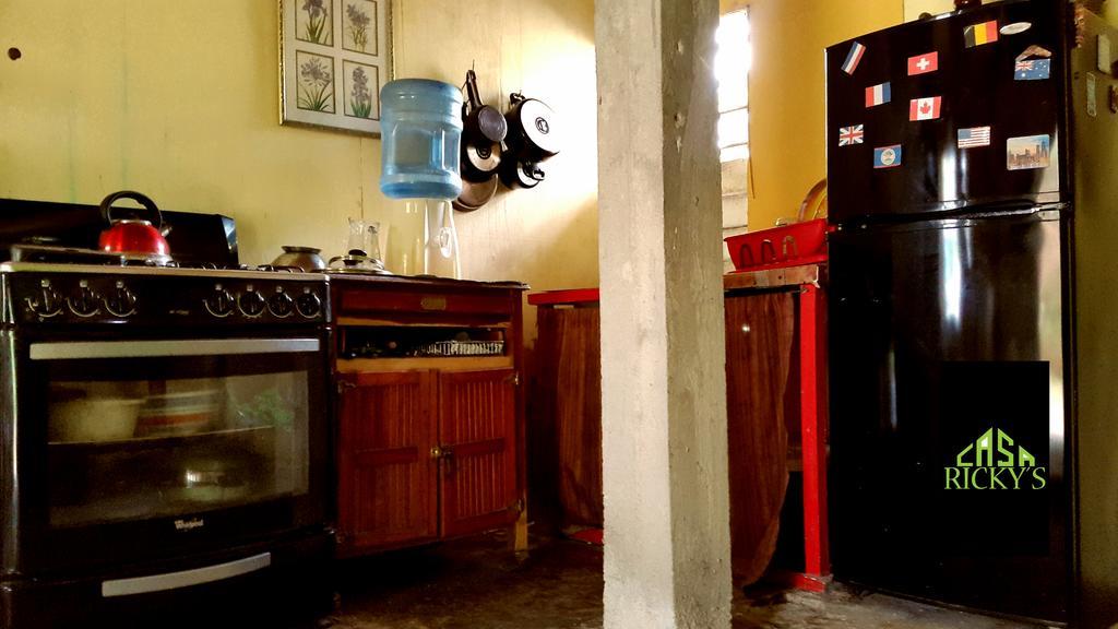 Casa Ricky'S Hostel Orange Walk Kültér fotó